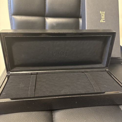 AUTHENTIC BLACK PIAGET EMPTY WATCH BOX, Great condition. Inner Outer !! - Picture 3 of 3