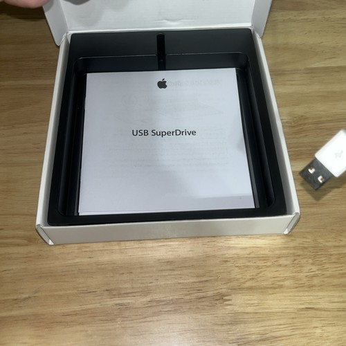Apple® USB SuperDrive CD/DVD External Drive MD564LL/A Open Box - Afbeelding 5 van 6