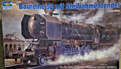 Trumpeter 1/35 Scale Baureihe 52 mit Steifrahmentender Plastic Model Kit