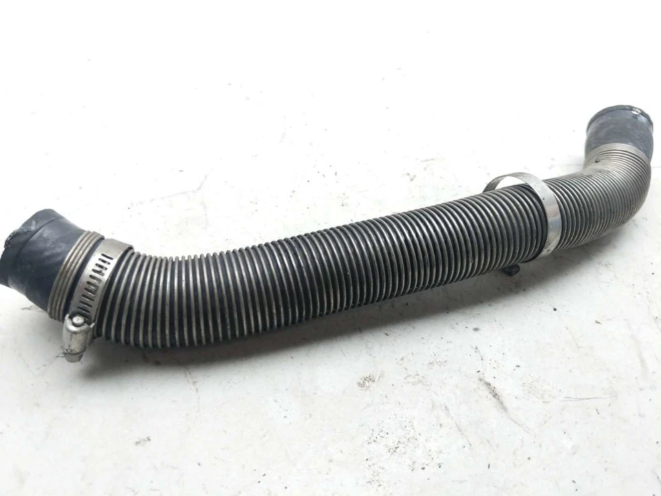 Tubo manguera radiador 08 Kawasaki ZG1400BF Concours ZG 14 Foto 3 de 4