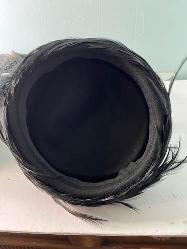 Sombrero pastillero plumas negro vintage para mujer 100 % lana - Imagen 3 de 6