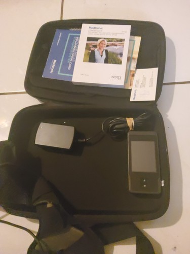 Medtronic 97745 Device Kit Charger Case Belt,accessories  .used