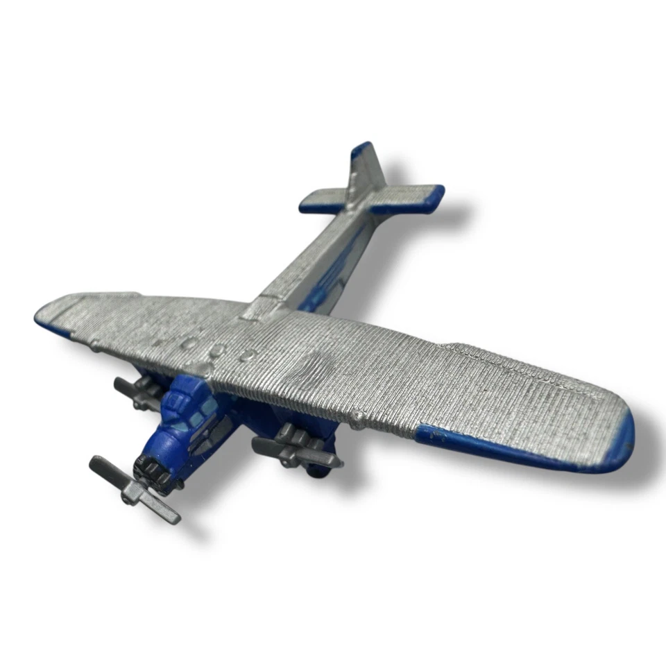 Small Ford Tri-Motor Passenger Plane Micro - Image 2 of 4