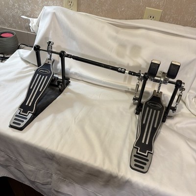 Pacific Double Chain Double Bass Drum Pedal Black/Silver for Bass Drum