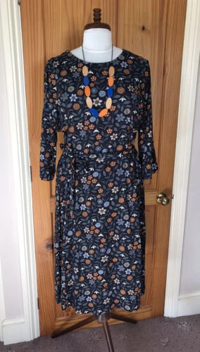 16 Size Dresses Seasalt