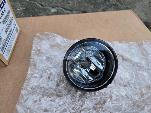 BMW X1/X2/X3/X4 11-23 Left Fog Light Assembly New TYC 19-12106-00-9, 63177238787 - Picture 4 of 11