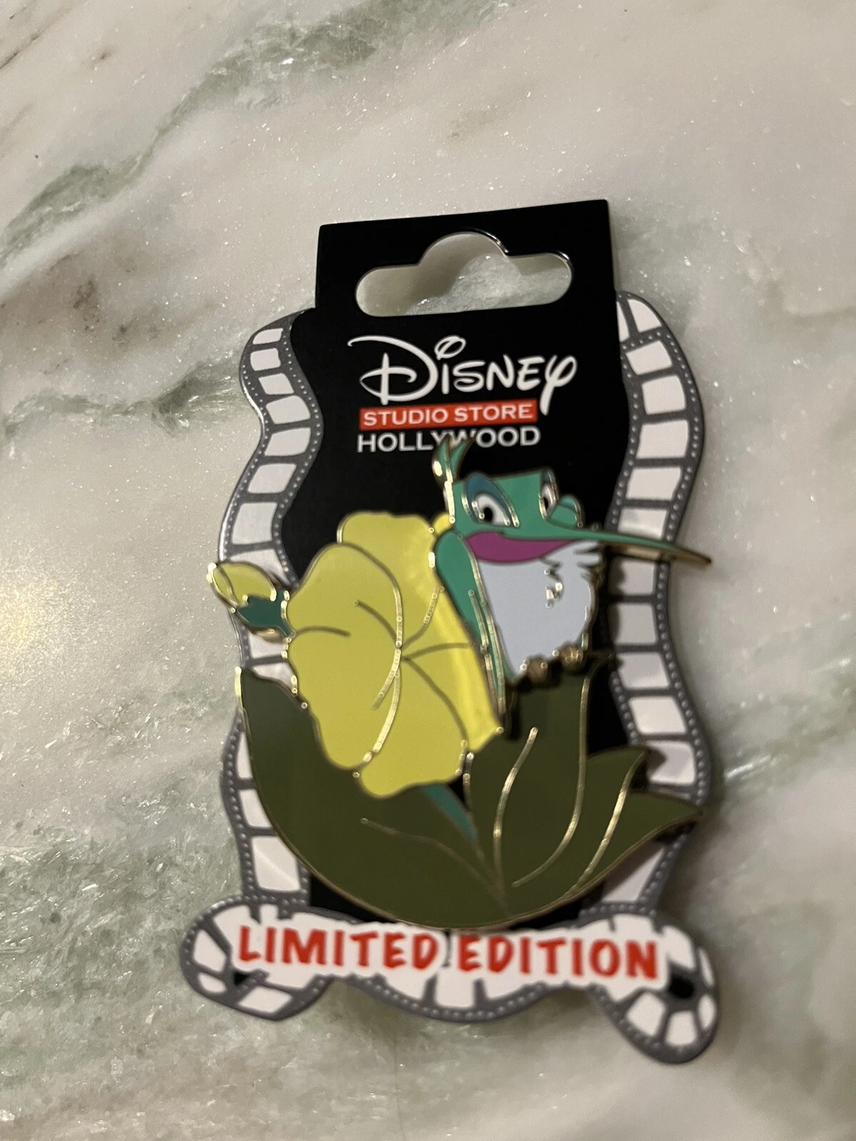 D23 Expo 2024 Flit Pocahontas Feathered Birds DSF DSSH LE 500 Pin