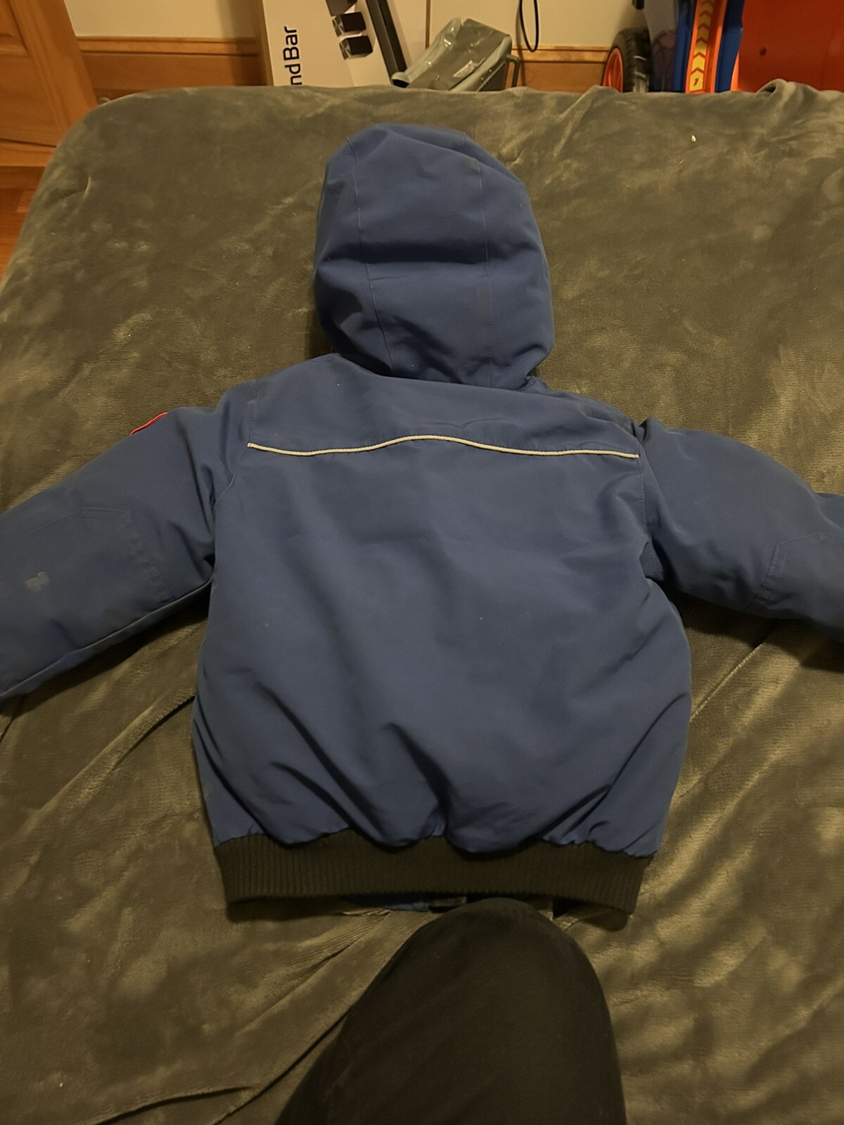 Picture 2 of 3