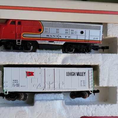 Bachmann Highballer N Scale 1:160 Santa Fe Starter Set 50-4300 4pc
