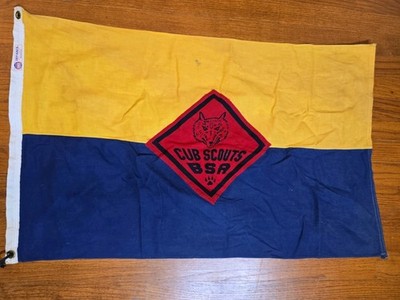 VTG Boy Scout Cub Scout 22'' X 35'' Flag Rare