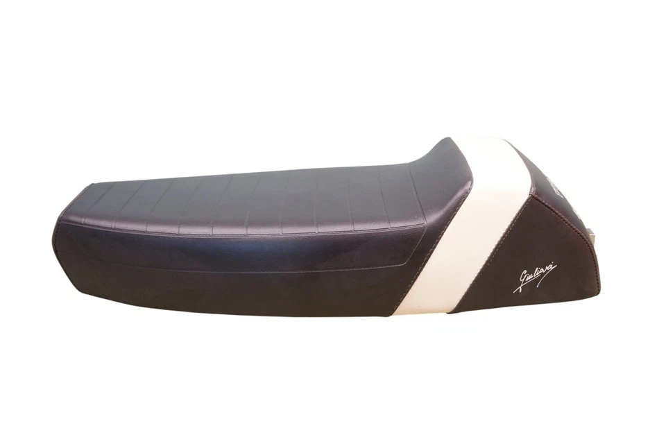 Vespa Seat Super Corsa New Nos With Key and lock *2641S 9 - Image 2 of 4