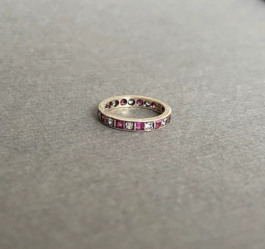 1940s PRETTY VINTAGE 9ct YELLOW GOLD FULL ETERNITY RING RUBY & ROCK CRYSTAL UK L - Image 4 of 4