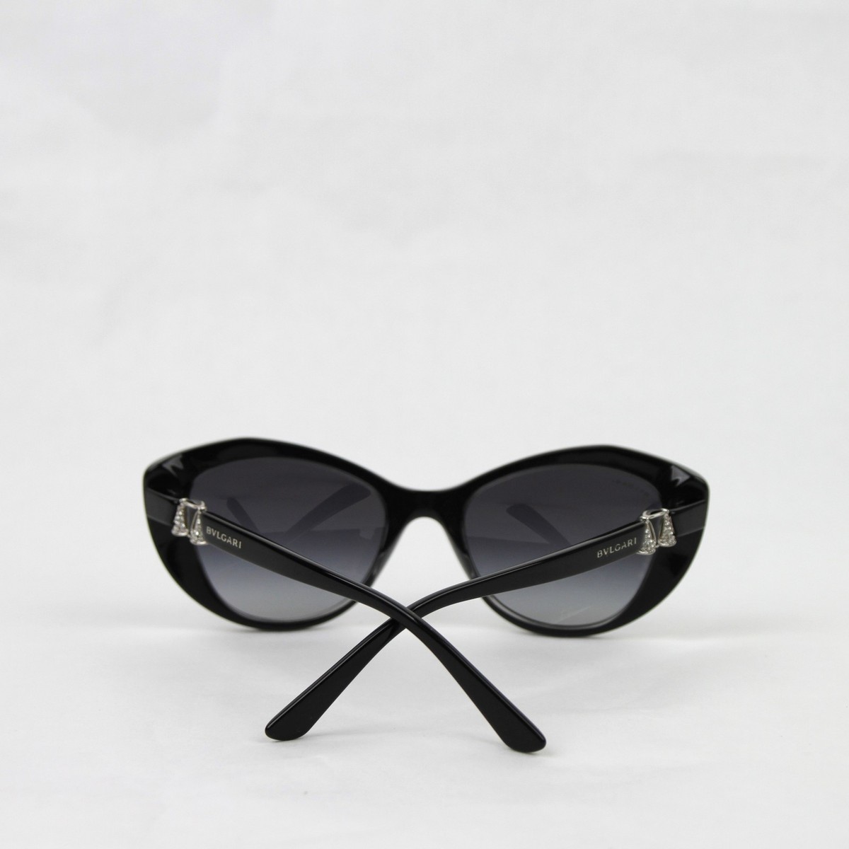 Bvlgari★素敵!Cat Eye Black Sunglasses w/triangle Crystal Bvlgari Cat Eye Black Sunglasses w/triangle Crystal 8168-B