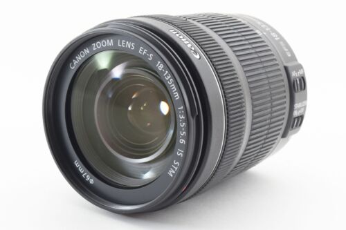Objectif AF standard Canon EF-S 18-135 mm f/3,5-5,6 IS STM du Japon - Photo 1 sur 12