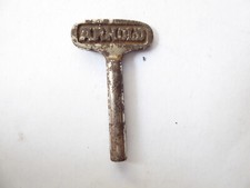 Arnold  Aufzieh-Schlüssel  # 1363