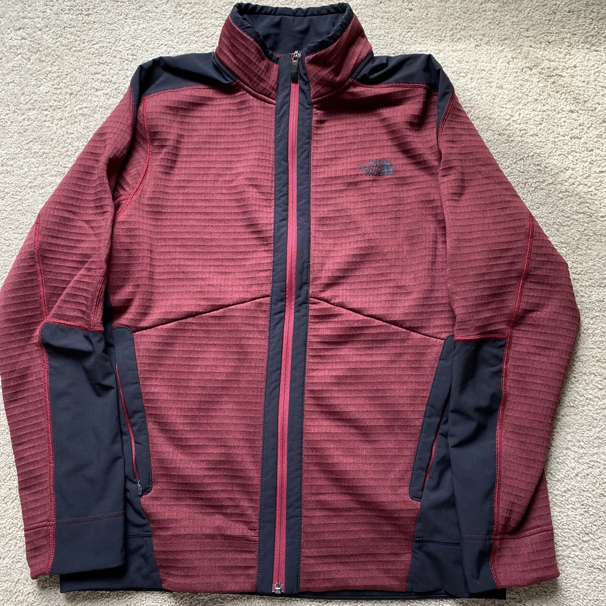 The North Face Mountain Athletics Mens Full Zip Jacket Size L
