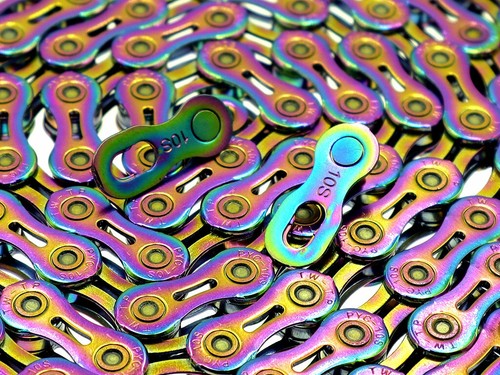 PYC SP1002 X10EL 10 Speed Aurora/Oil Slick MTB / Road Bike Chain 116L - Picture 2 of 3