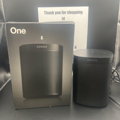 USED W/ Box SONOS ONE GEN 2 BLACK NICE CONDITION**