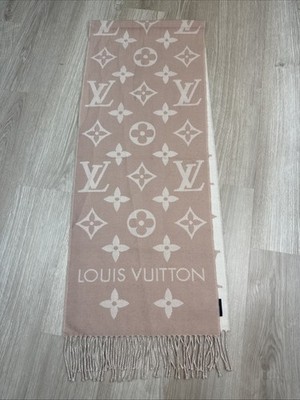 Louis Vuitton LV Essential Monogram Beige Rose 100% Wool Made In Italy Scarf