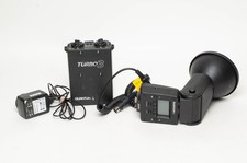 Quantum Instruments Quantum Qflash QF8NB Shoe Mount Flash for