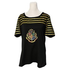 Wizarding World Of Harry Potter Crest Universal Studios Tshirt Size XL