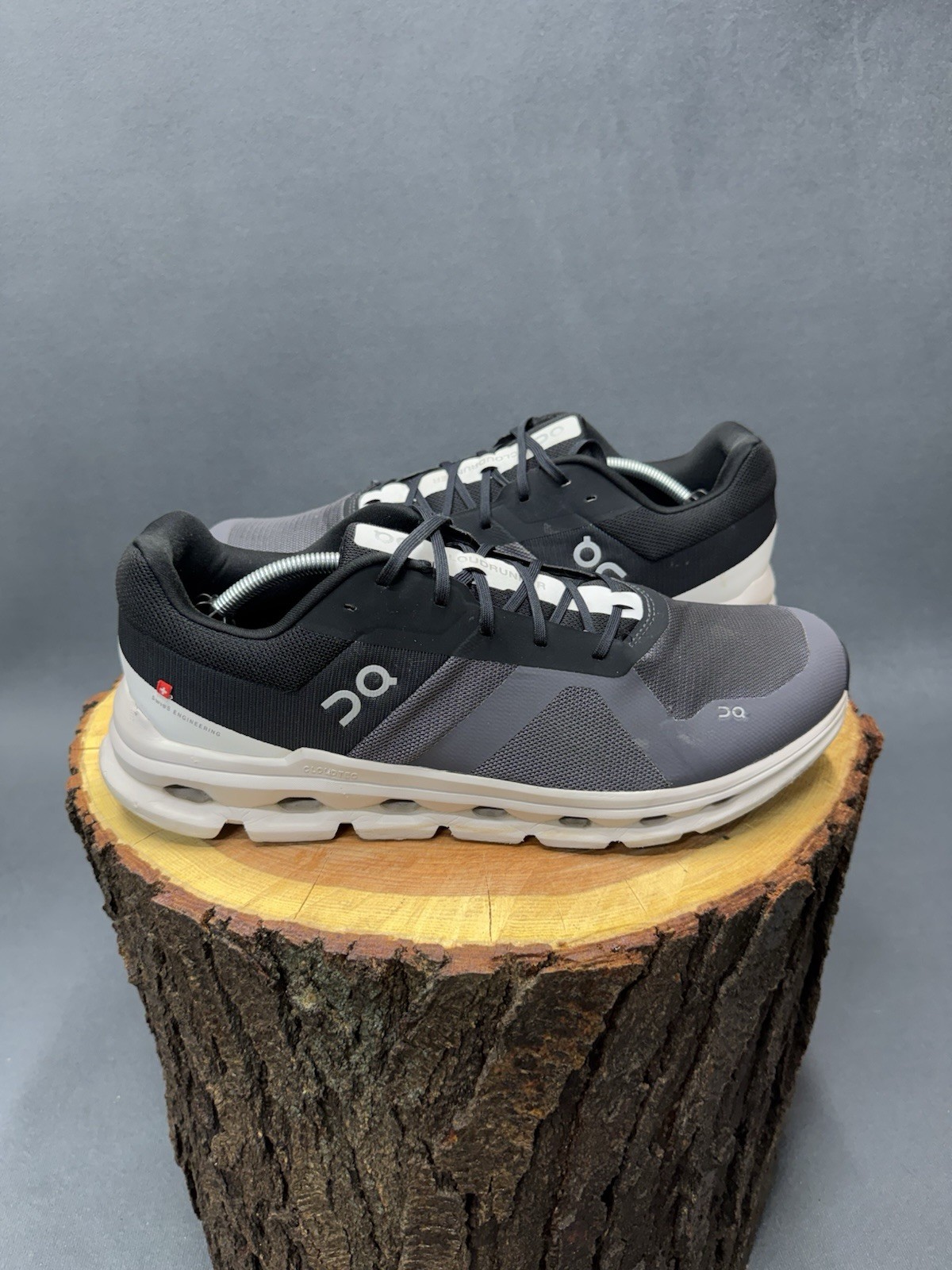 On Cloudrunner Men’s Size 14 Eclipse and Frost Gr… - image 6