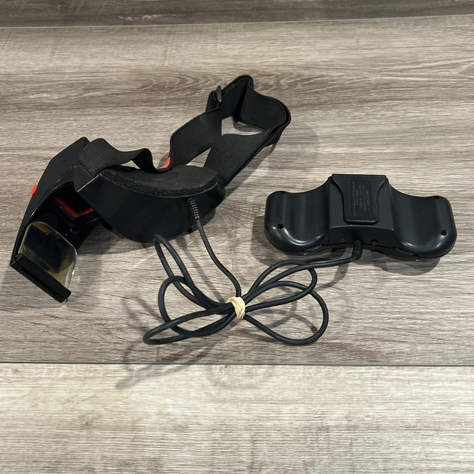 Vintage 1996 Tiger Electronic - R-Zone - LCD Game System - Image 2 of 3