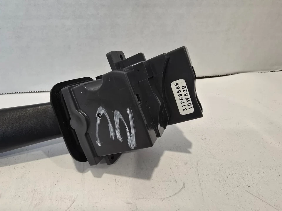 2005-14 VOLVO S60 S80 V70 XC70 XC90 Turn Signal 30768097 31268566 31268561 A120 - Image 2 of 4