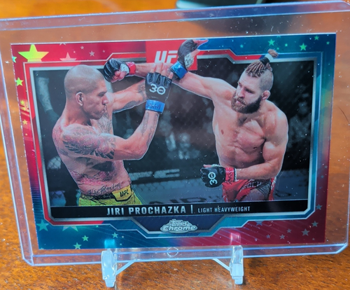Topps 2025 Chrome UFC Jiri Prochazka #70 Parallel/Variety Trading Card - Picture 1 of 2
