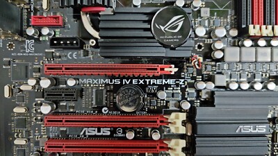 ASUS MAXIMUS IV EXTREME-Z 4点セット ASUS Maximus IV Extreme-Z DDR3 Socket 1155 Intel Z68 ROG