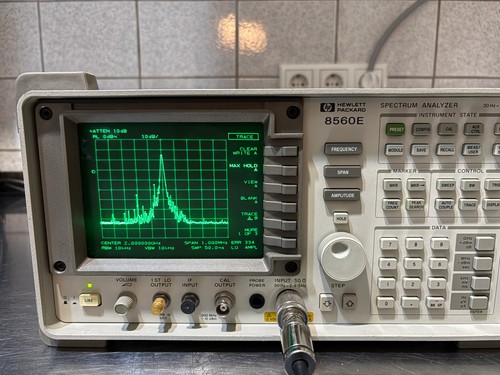Analizator widma HP Agilent 8560E 30Hz-2,9Ghz - Zdjęcie 5 z 15