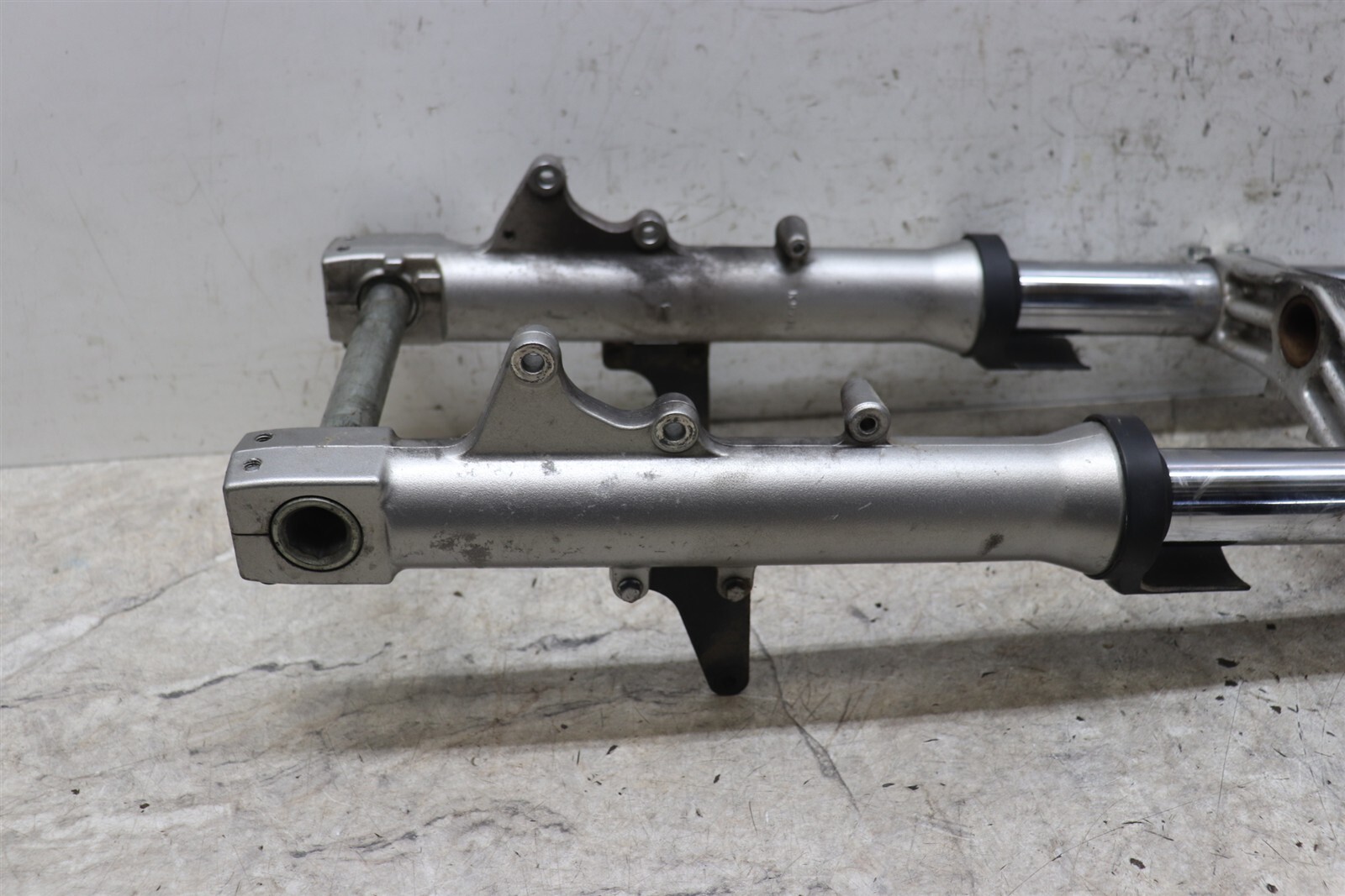 2002-2005 Kawasaki ZZR1200 Front Fork Suspension Upper Lower Triple Tree Set