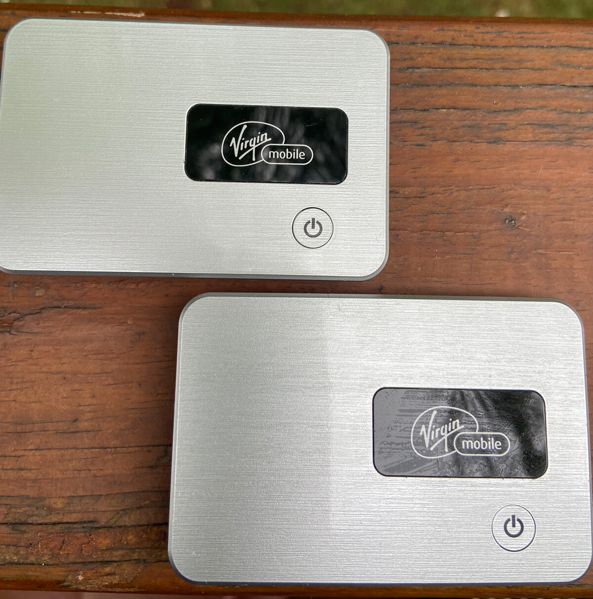 NovAtel Wireless MiFi 2200 Mobile Hotspot ( Virgin Mobile / Tello ) 2