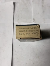 1961,1962,1963 ford  door handle button nos c6az-5426602-b