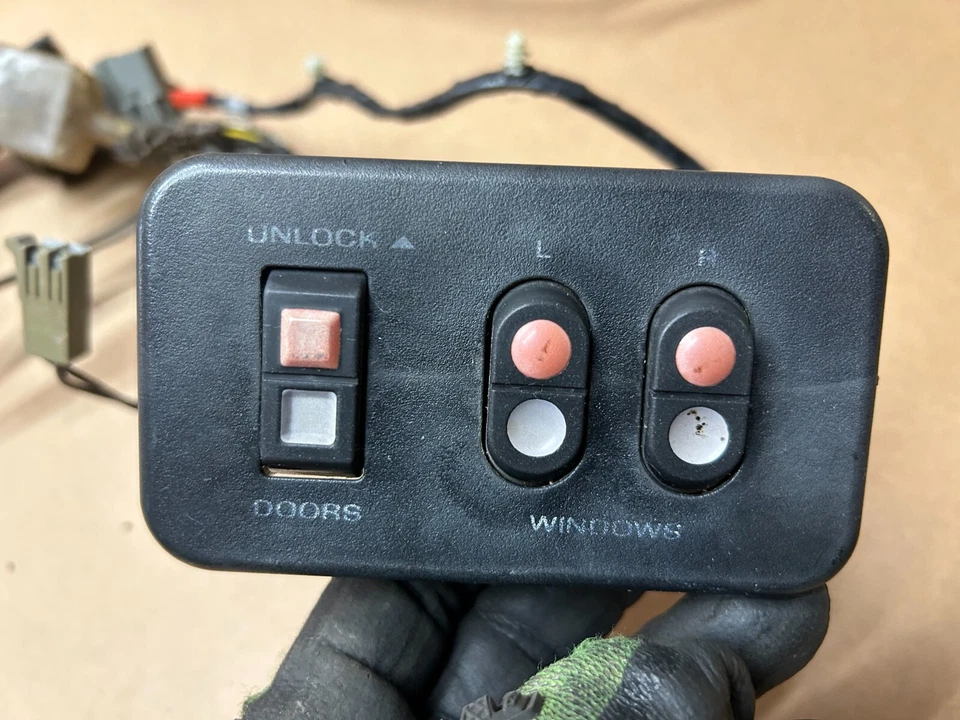 87-91 Ford F-150 - XLT Interruptor de cerradura y ventana de puerta eléctrica Arnés de cableado todo Foto 4 de 4