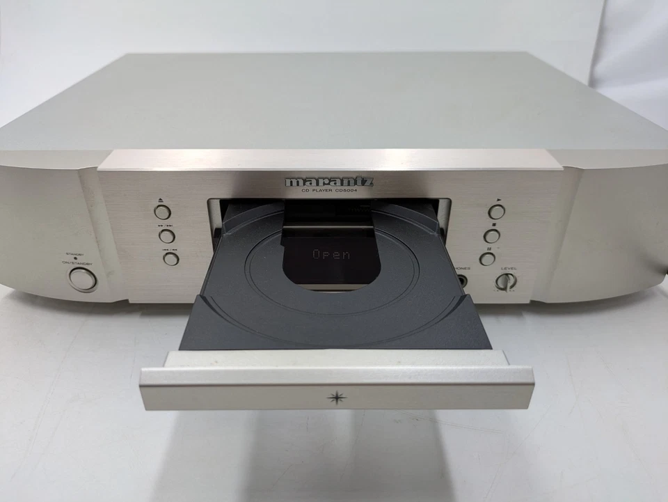 Reproductor de CD Marantz CD5004 plateado R3276 - Imagen 3 de 4