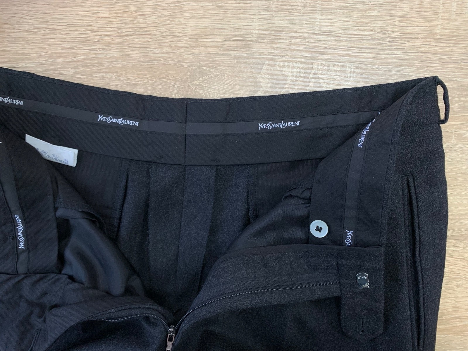 Yves Saint Laurent YSL Black Wool Pleated Trouser Dress Pants Size 50 thumbnail 8