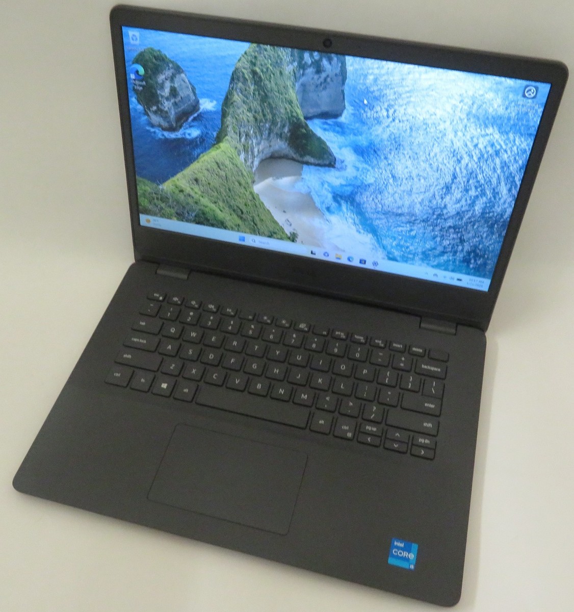 Dell Vostro 14 3400 i5 1135G7 2.4GHz 8GB RAM 1TB HDD 256GB SSD