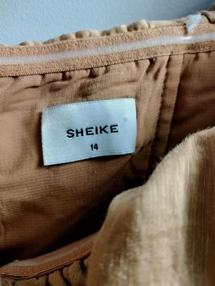 Sheike Off Shoulder Gold Short Ruffled Romper Play Suit Sz 14 GUC - image 2 of 4