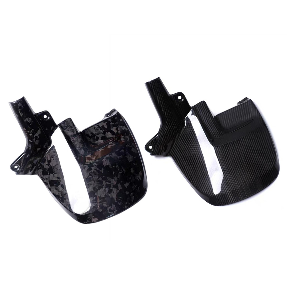 1x Rear Wheel Fender Mudguard Guard Cover For Triumph Rocket 3