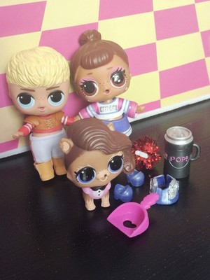Lol Doll Tot Lot Of 8 Qb Captain Sis Cheer Posh Pup
