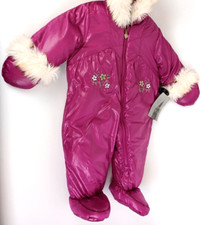 London Fog Faux Fur Baby Girl Bunting Snowsuit 6-9 M Cuffs Hooded Footed PINK