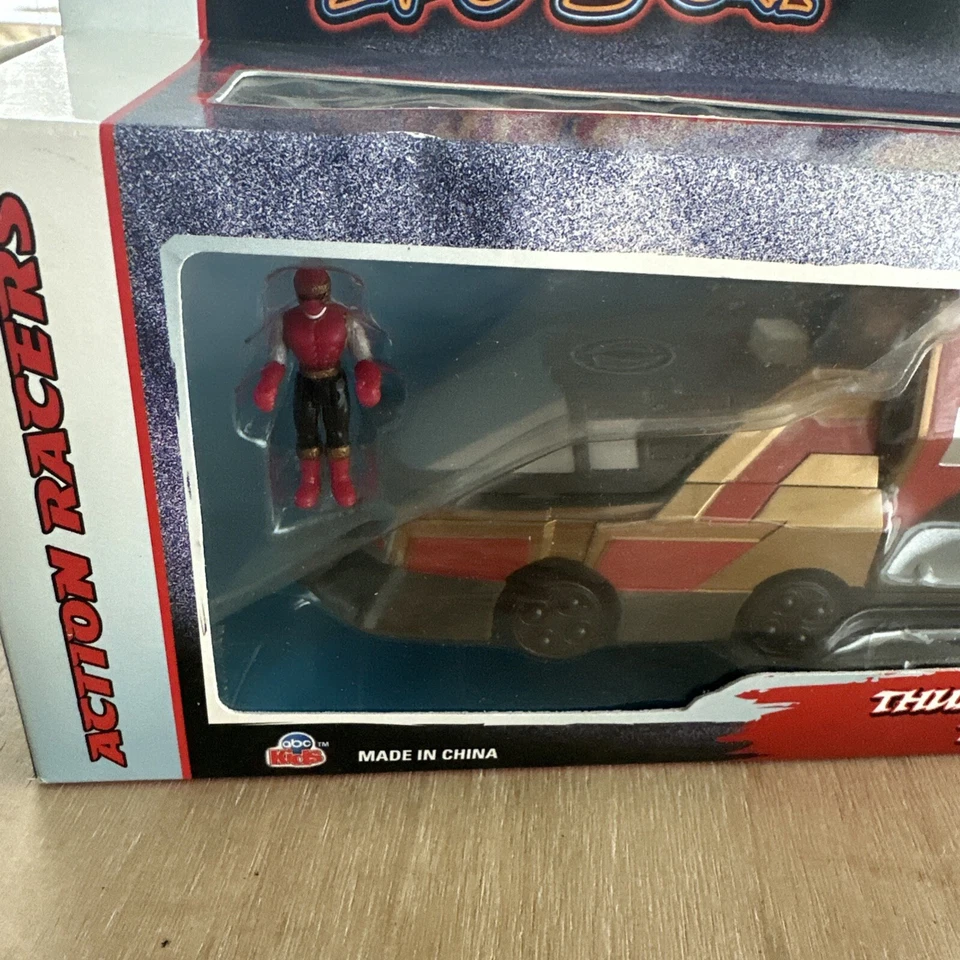Power Rangers Ninja Storm Action Racers Thunder Power Turbo Transporter (MISB) - Imagem 2 de 4