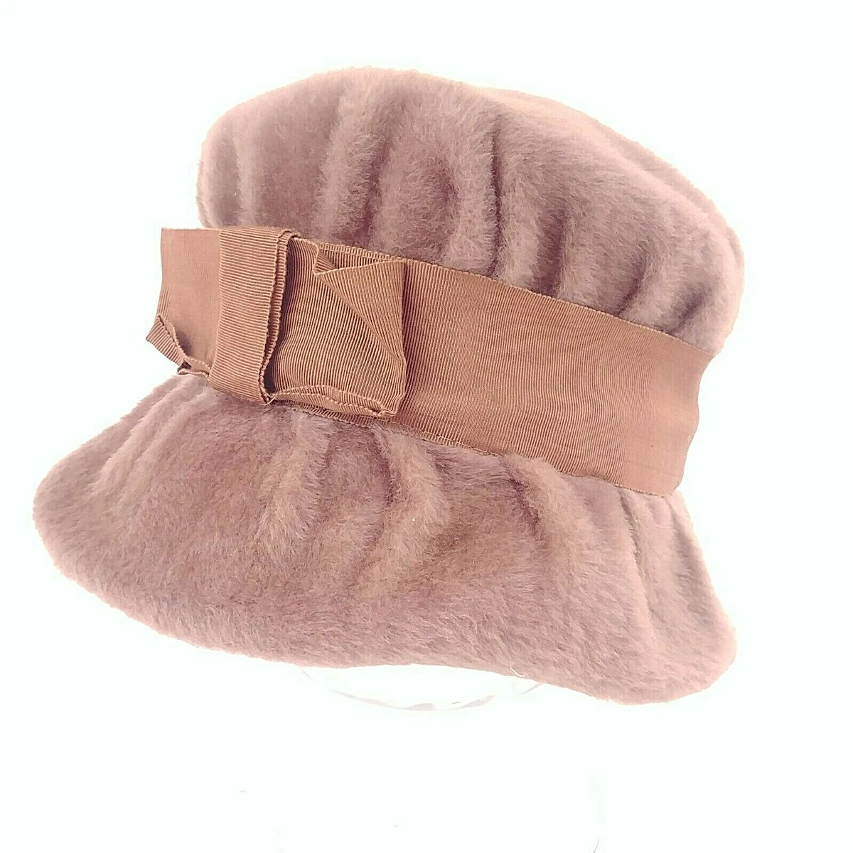 Vintage 1950’s Brown VELOUR Cloche Hat with Ribbon Detail Vintage MYSTERE Brown Faux Fur Cloche Hat | Mercari main image 3