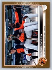 2022 Topps Update #US312 Infield Crew Gold #/2022