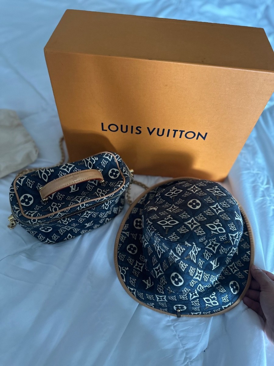 LOUIS VUITTON　箱付 鑑定済・現行モデル】LOUIS VUITTON モノグラム Tシャツ XL箱付 【公式