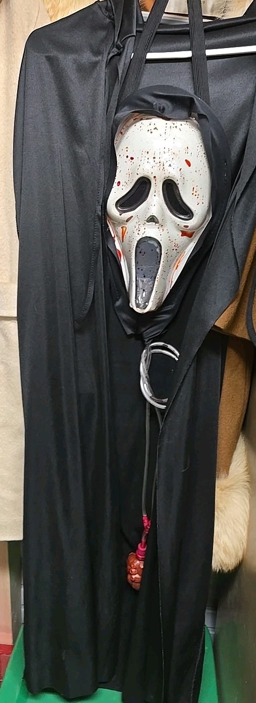 Scream Bleeding Ghost Face Halloween Costume Adul… - image 6