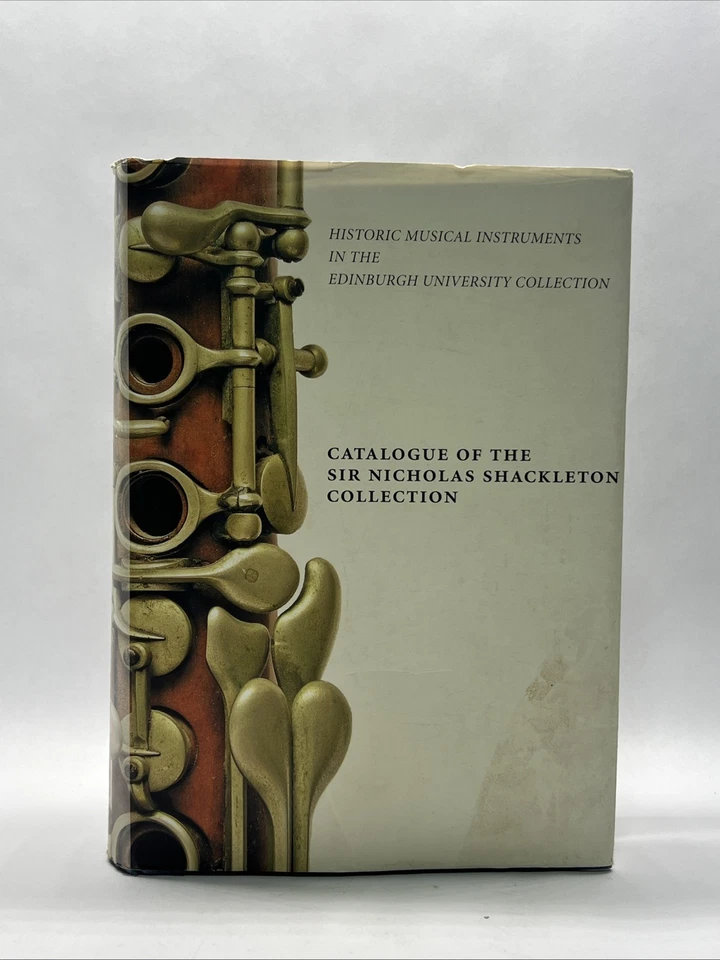 Color catalog of the Nicholas Shackleton Clarinet Collection HC/DJ 2007 - Image 2 of 4