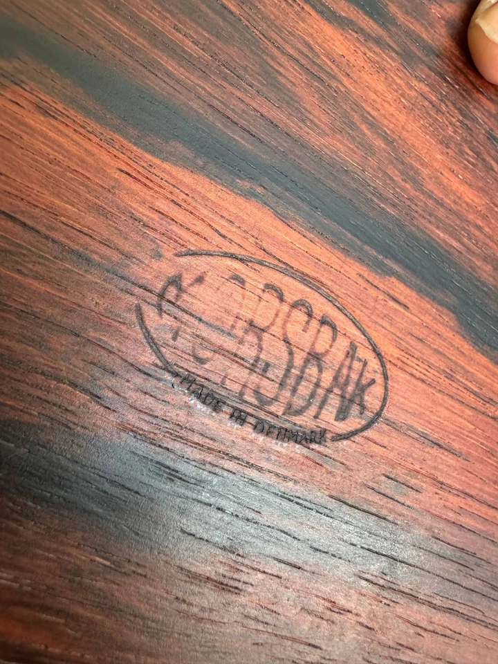 Platos daneses de palo de rosa de mediados de siglo de Morsbak - Juego de 7 Foto 4 de 4