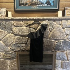 NWT H&M Women’s Black Velour One Shoulder Sexy Bodycon Stunning Sz 4 Holiday